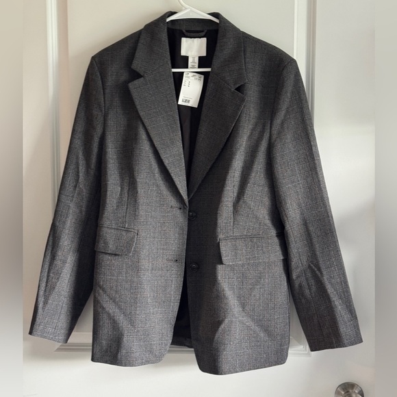 H&M Charcoal Checkered Blazer and Skirt Set - Picture 6 of 13